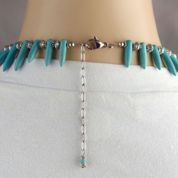 *HOST PICK* Turquoise Spike Necklace & Earring Set - Picture 4 of 5